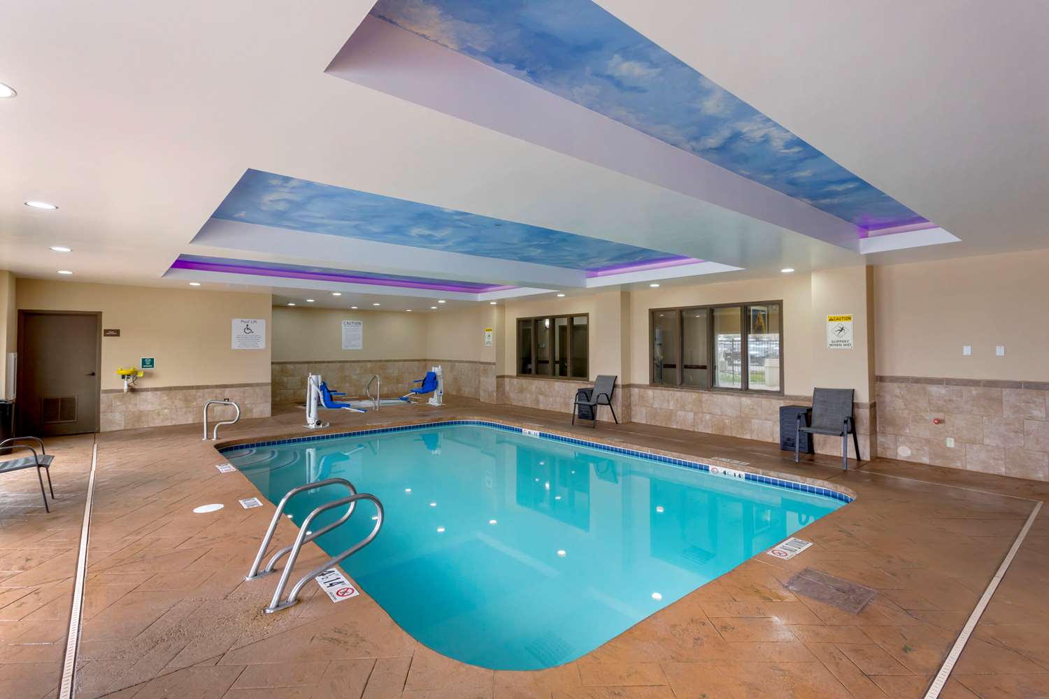 Comfort Inn & Suites Woods Cross - Salt Lake City North 27/43