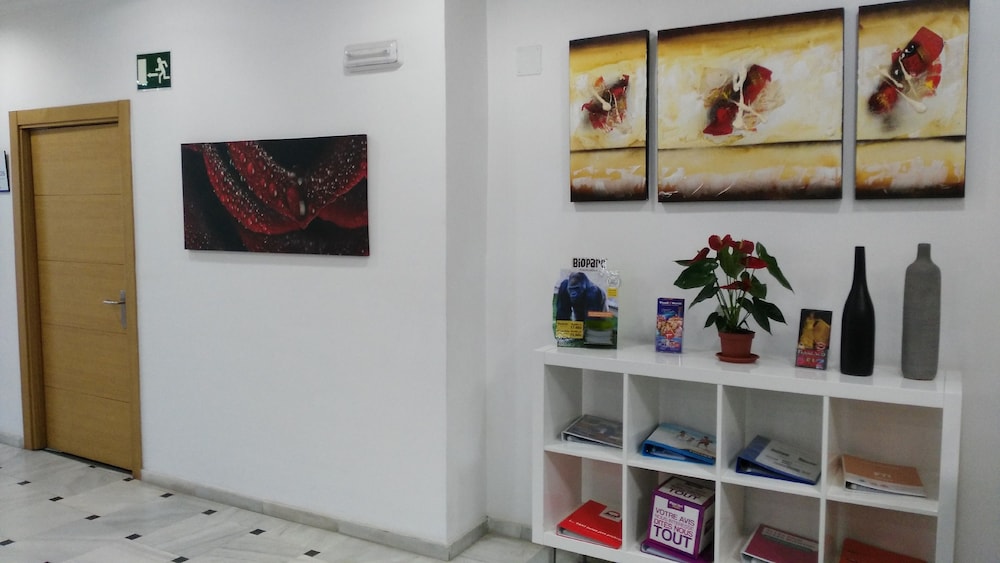 Kristal Hotel 32/40