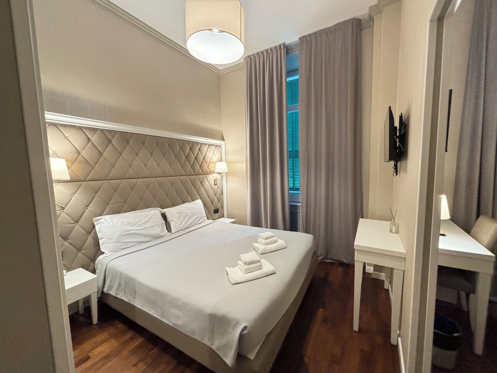 ECONOMY, SINGLE, DOUBLE BED
