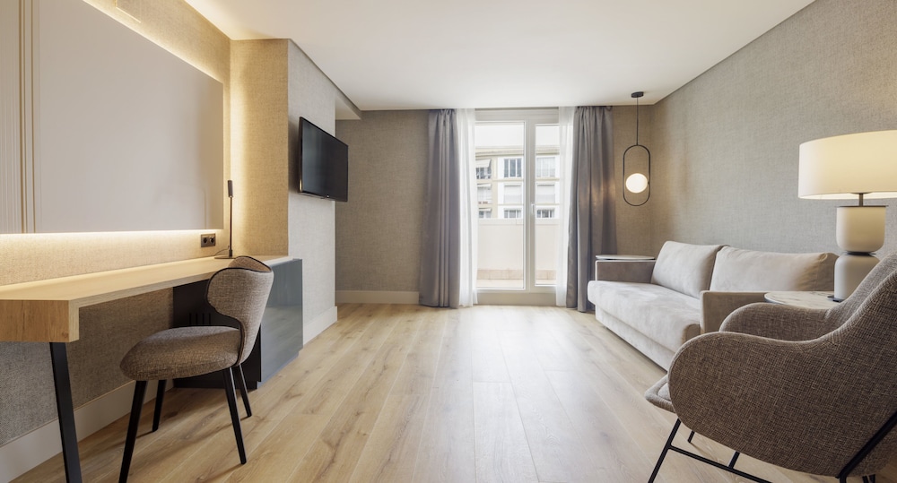 Hotel Ilunion San Sebastian 47/74