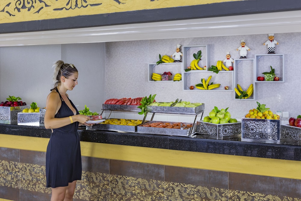 Lobby at Royal Dragon Hotel, EVRENSEKI