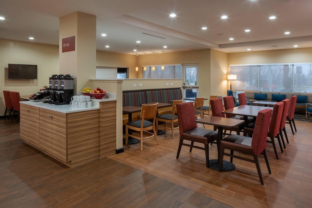 TownePlace Suites by Marriott Clarksville 40/52