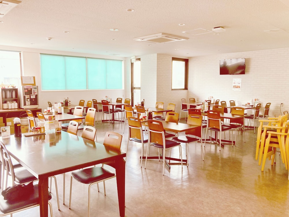 Hotel Precia Naha Tsujimachi 64/72