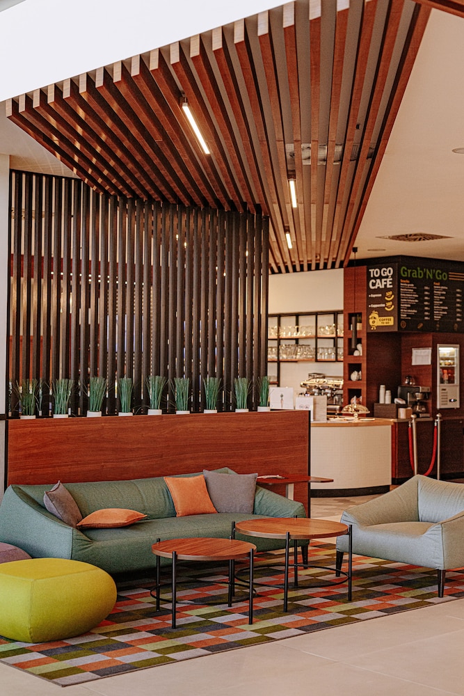Holiday Inn Belgrade 50/71