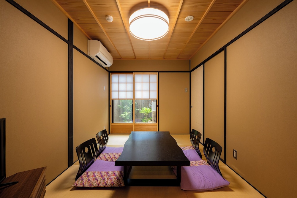 Rinn Gion Yasaka South Kikyo 15/75