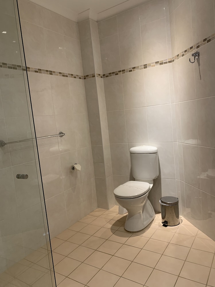 ULLADULLA GUEST HOUSE 17/38