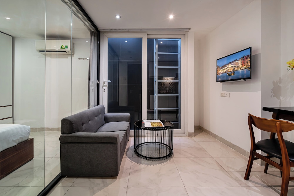 Otis Apartment - 33 Tran Ke Xuong Rooftop 32/50
