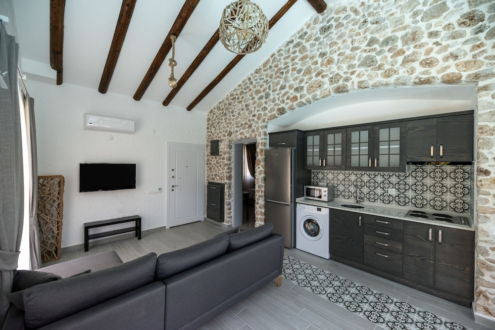 Z Exclusive Hotel And Villas 3/30