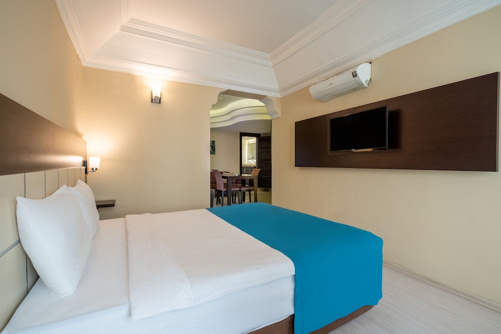 Hotel Buyuk Velic 29/76