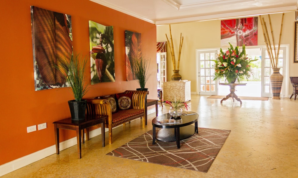 Bay Gardens Beach Resort and Spa 46/75