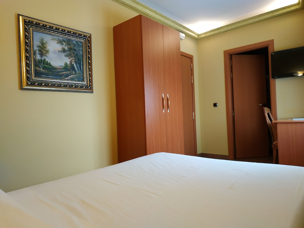 Hotel Real de Castilla 15/50