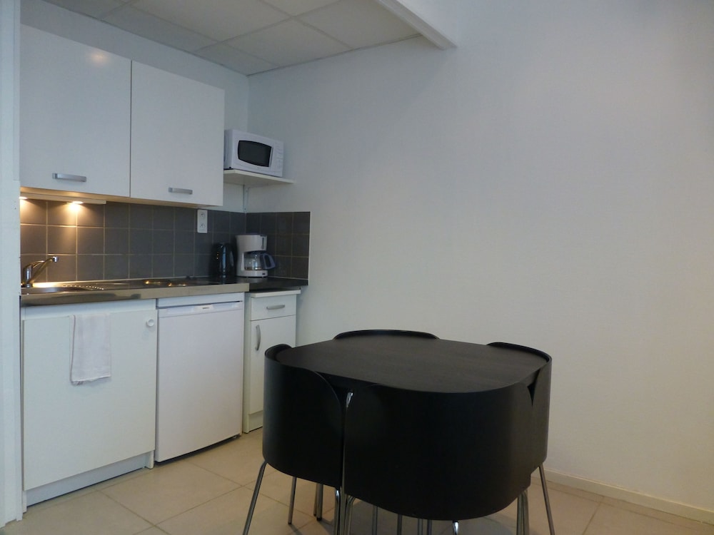 APPART HOTEL MACON LE COURS MOREAU 3/30