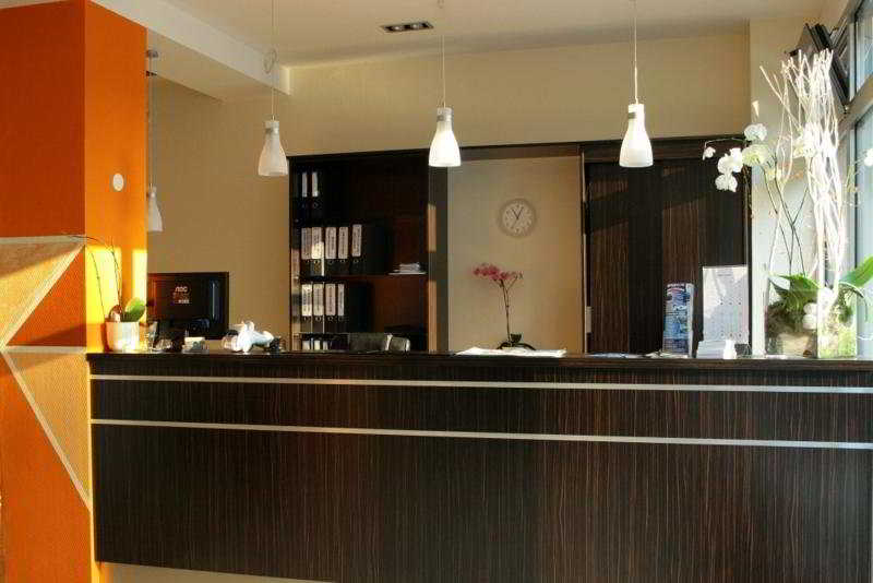 Fair Hotel Europaallee 7/51