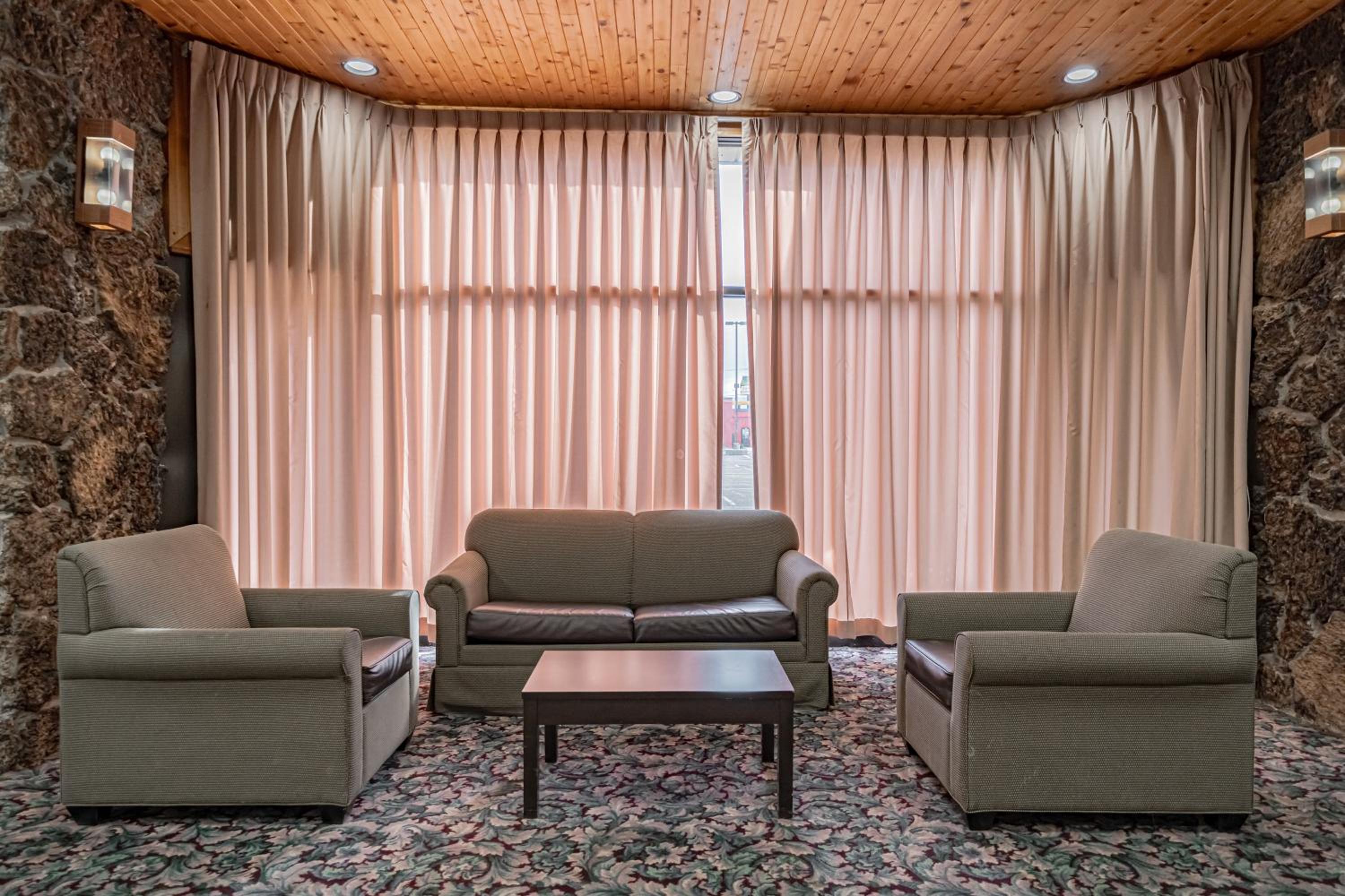 Motel6 Pocatello, ID 8/27