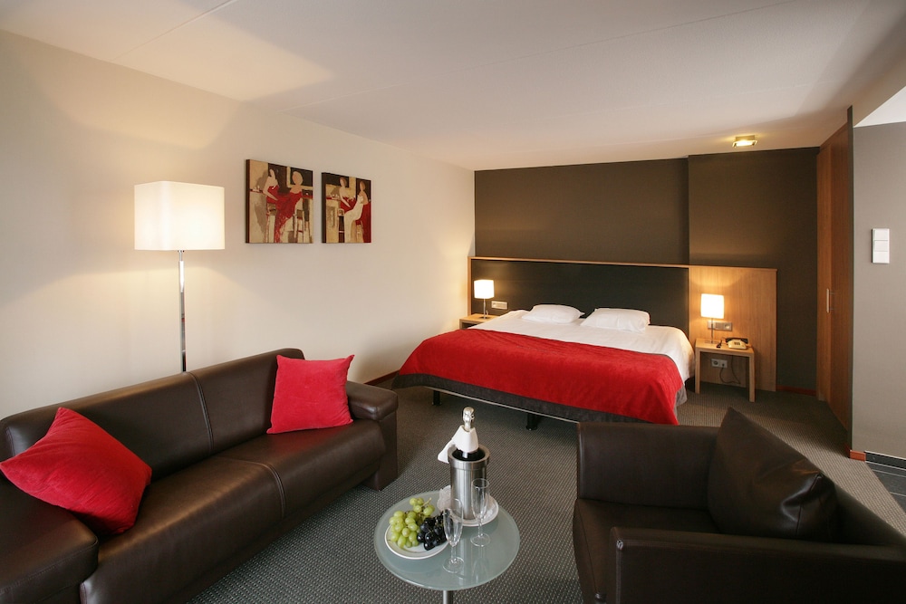 Van Der Valk Hotel Dennenhof 30/49