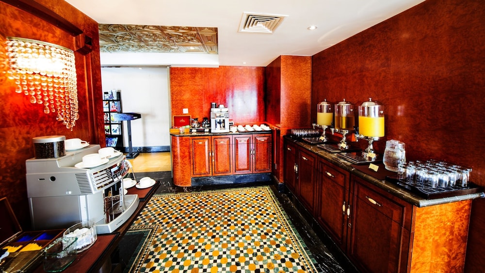 Paramount Gallery Hotel Shanghai 6/50