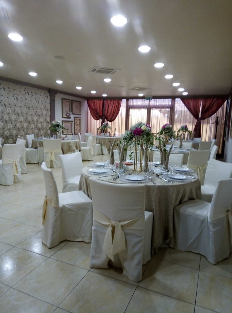 Sammartano Hotel 31/56