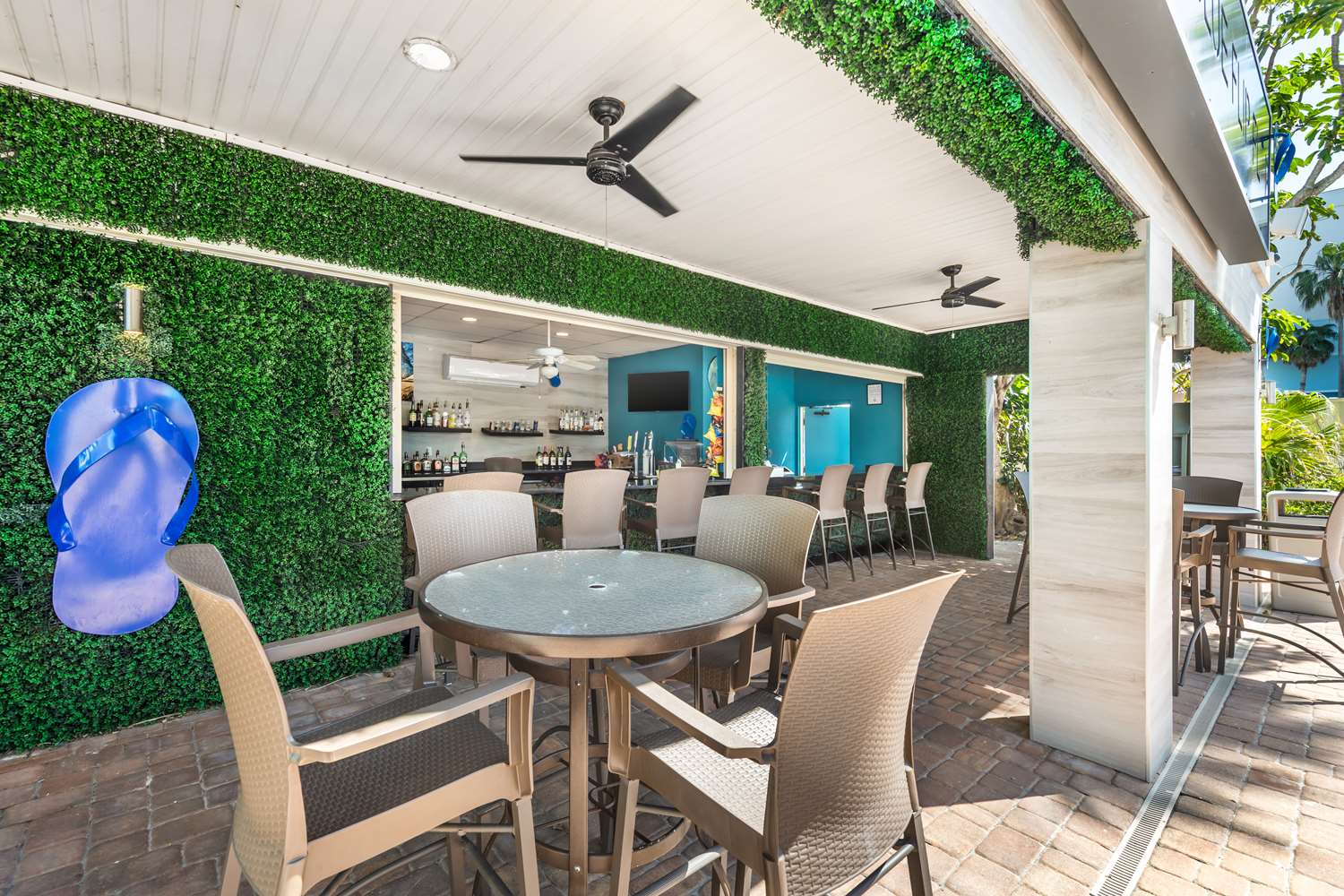 Best Western Cocoa Beach Hotel and Suites 8/11