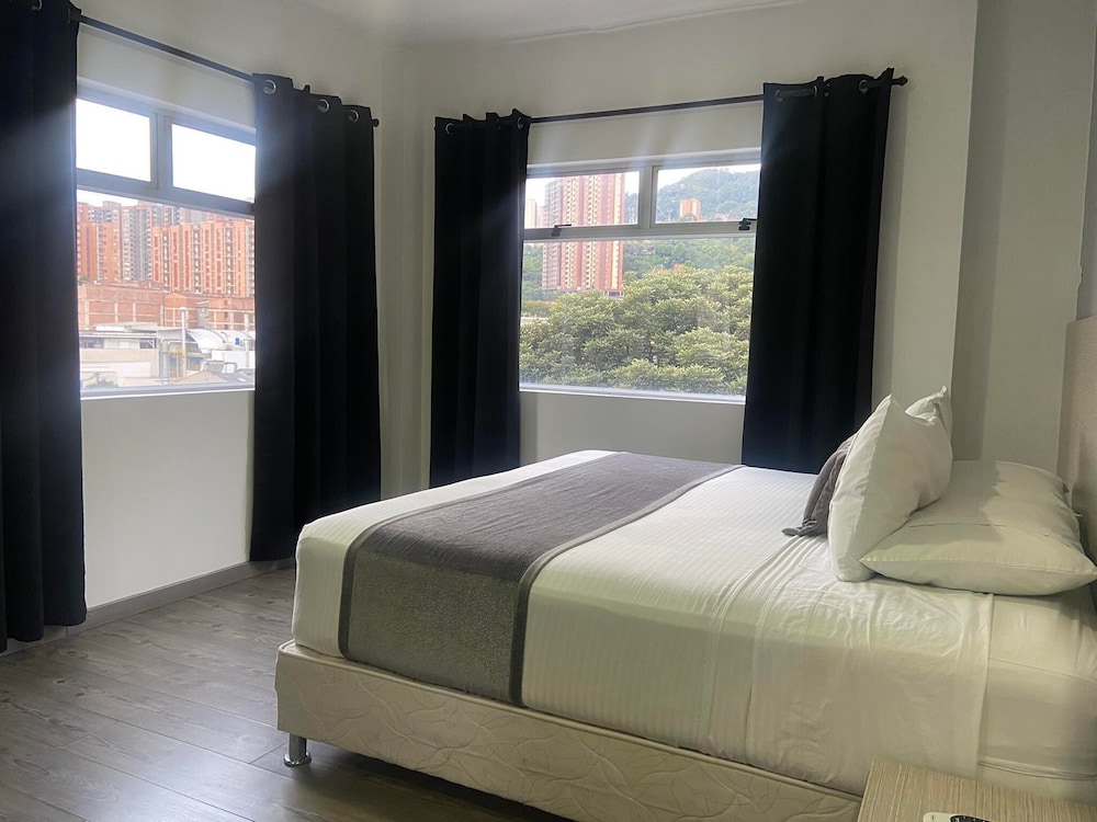 Hotel Porton Sabaneta 23/50
