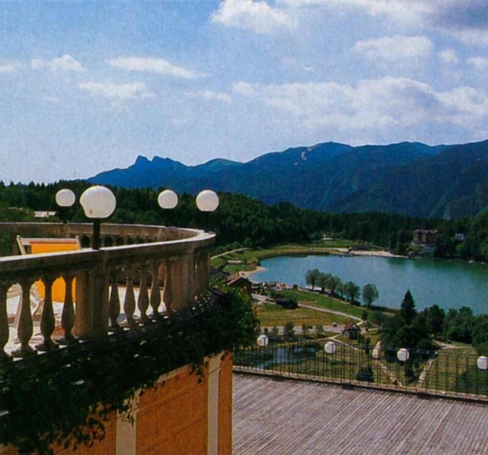 surroundings