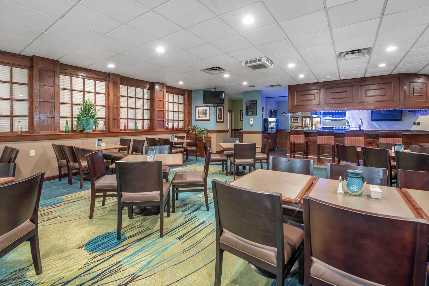 restaurant cafeteria