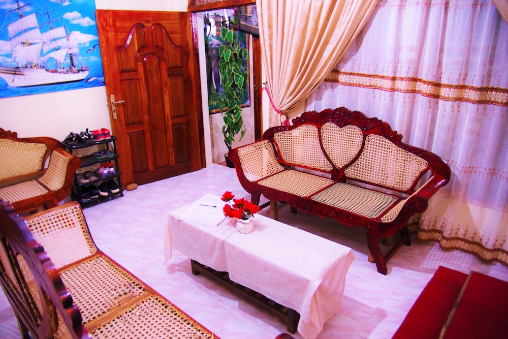 Pura Sanda Villa 7/36
