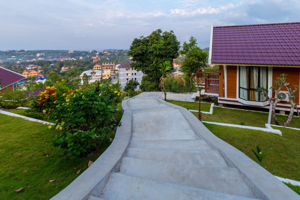 360 Resort Sihanoukville 60/69