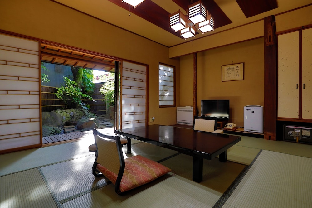 GYOKUSHOEN ARAI 35/50