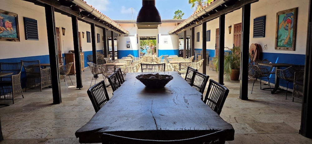 The Lodge Bed And Breakfast 35/50