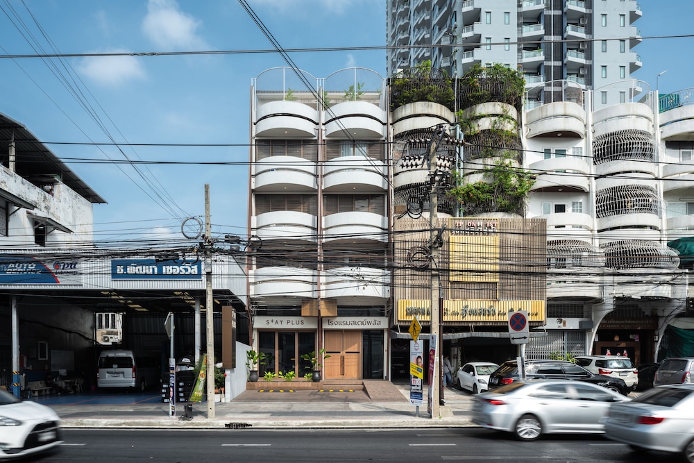 Stay Plus Hotel Bangkok 39/46