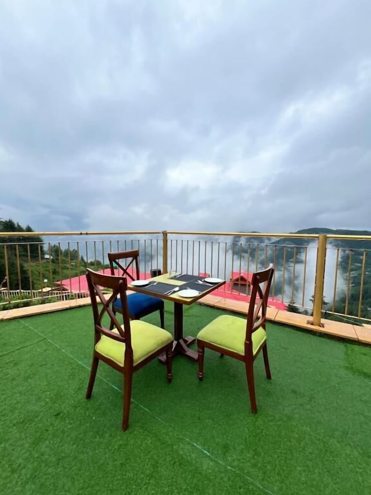 Kufri Holiday Resort 41/50