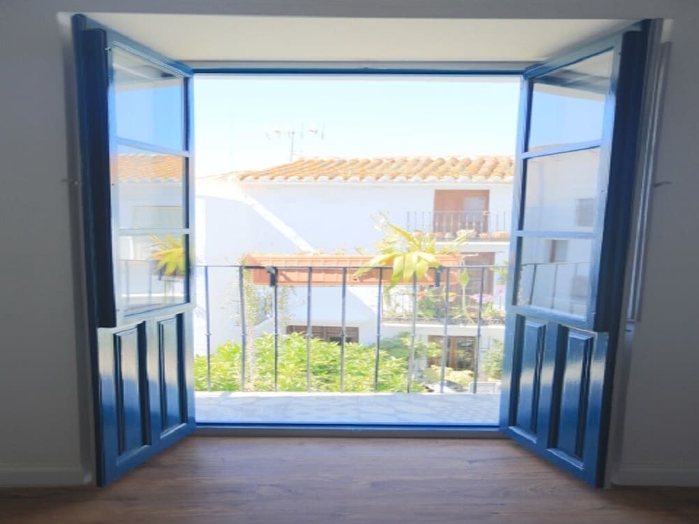 Millers Of Frigiliana 6/50