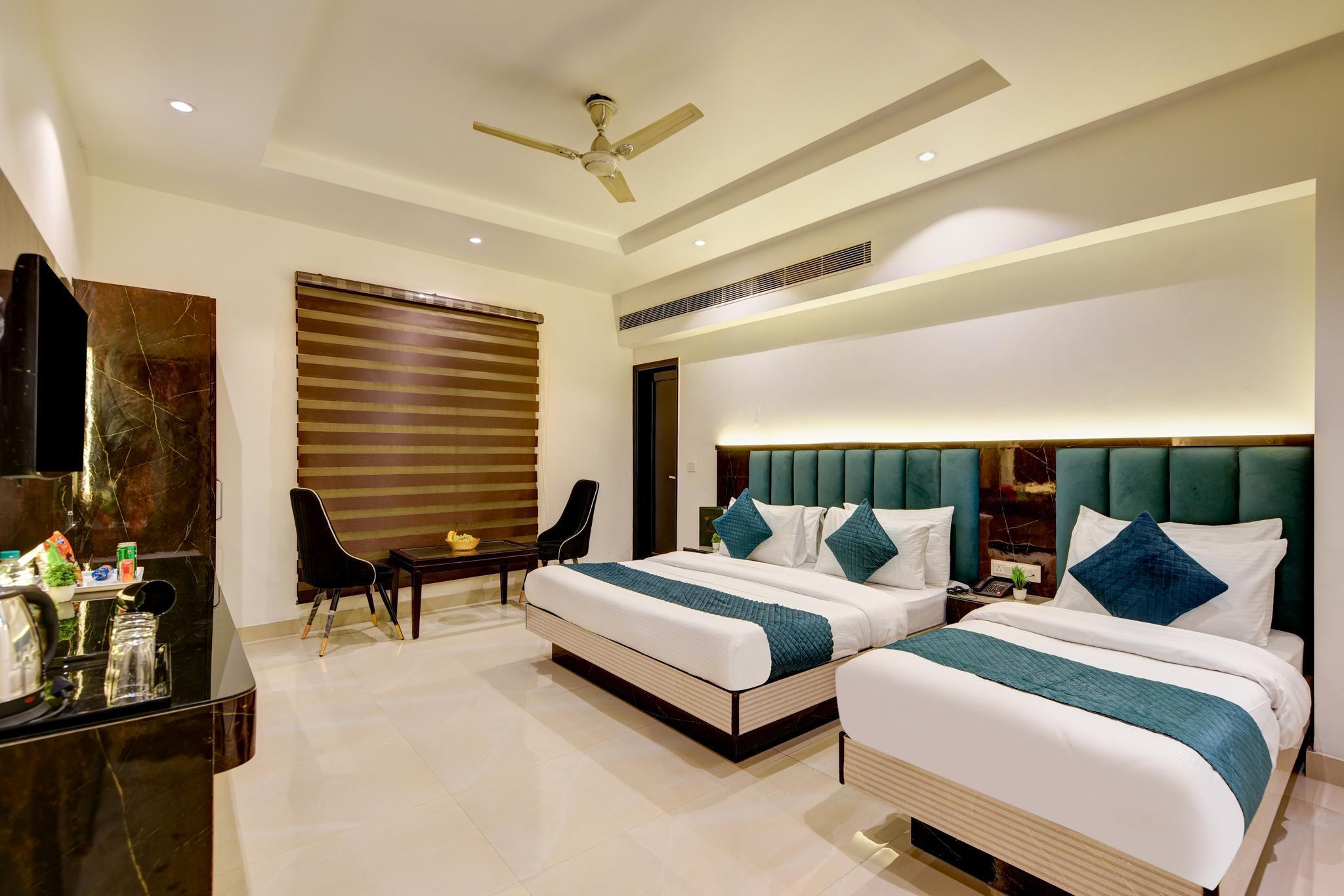 Hotel Krishna 16/32