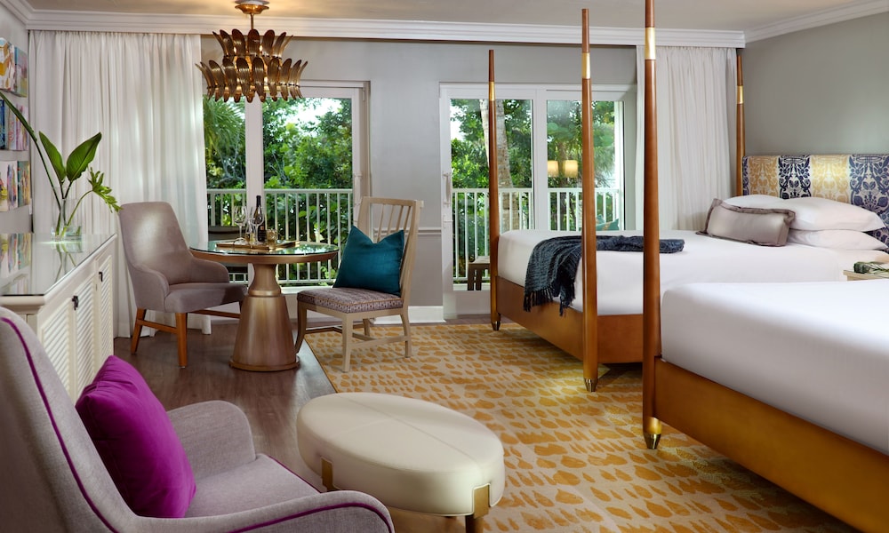 La Playa Beach Resort 20/75