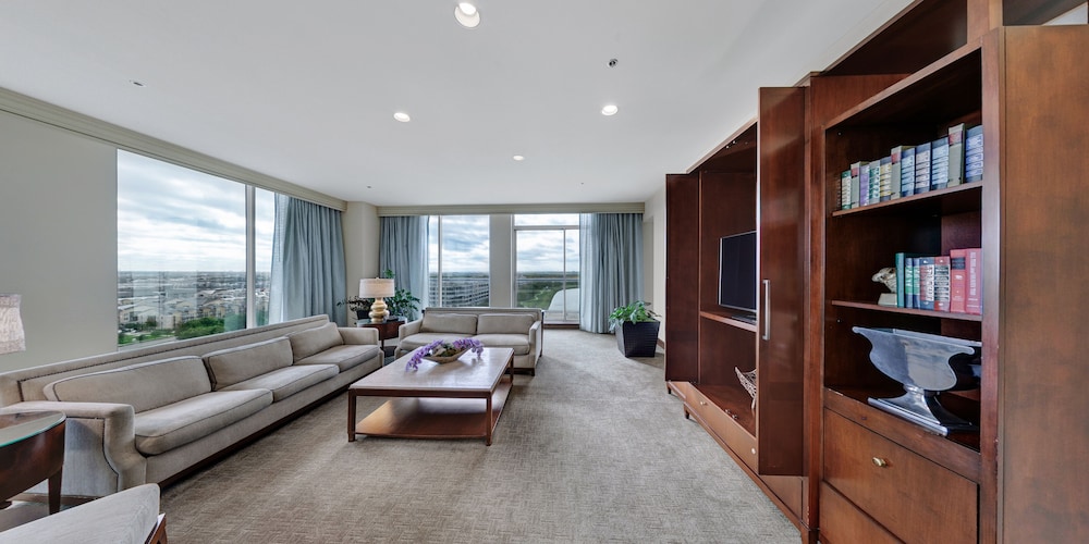Renaissance Dallas North Hotel 25/49