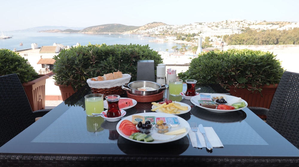 Hotel Gumbet 24/50