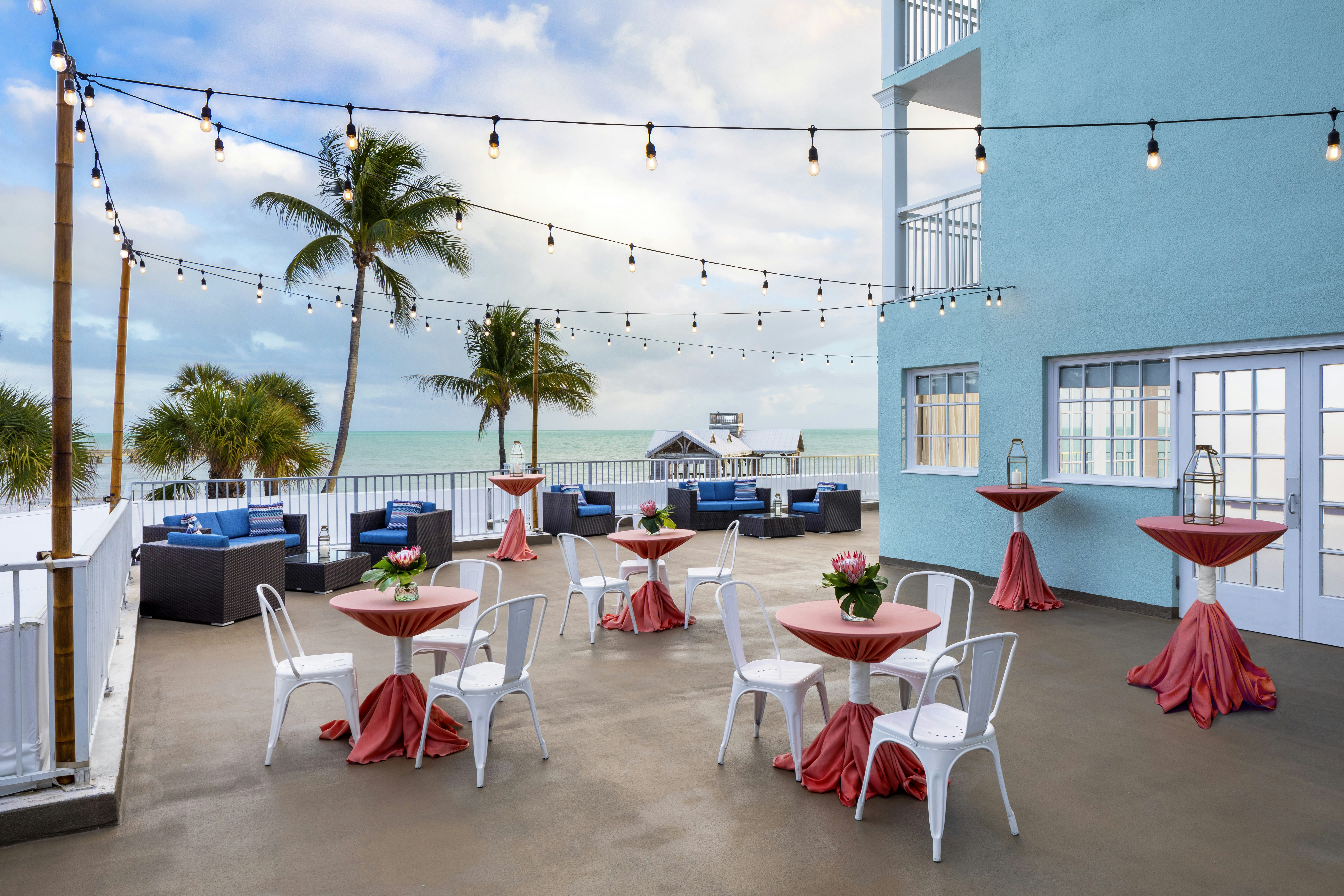 The Reach Key West Curio Collection By Hilton 33/50
