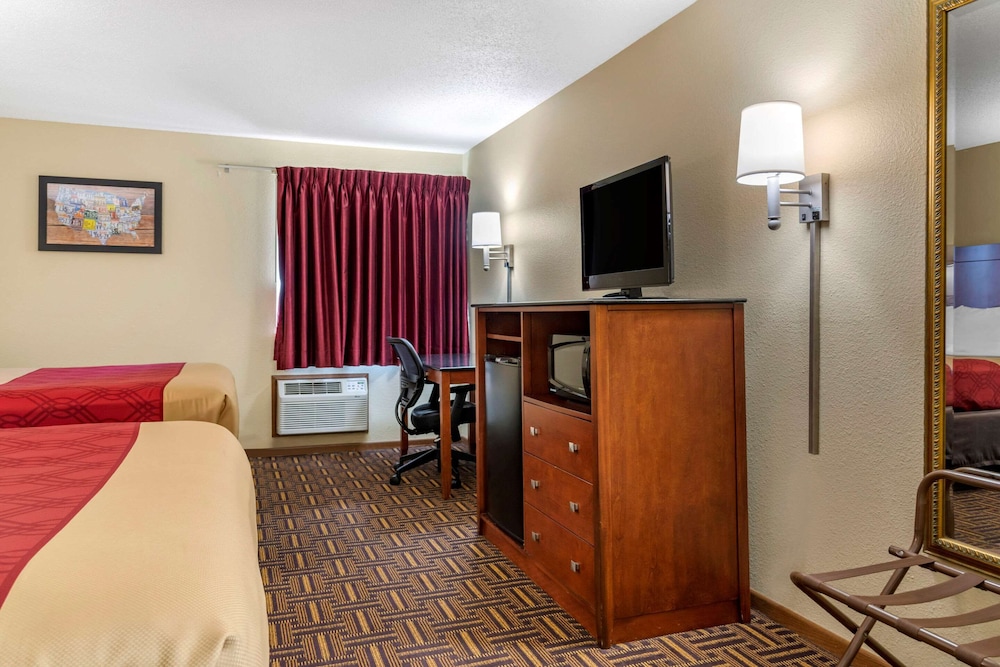 Coratel Inn & Suites by Jasper River Falls 48/60