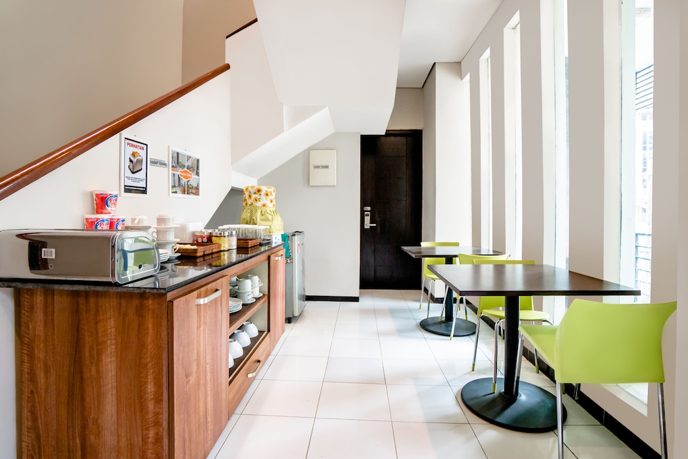 Legreen Suite Setiabudi 23/26
