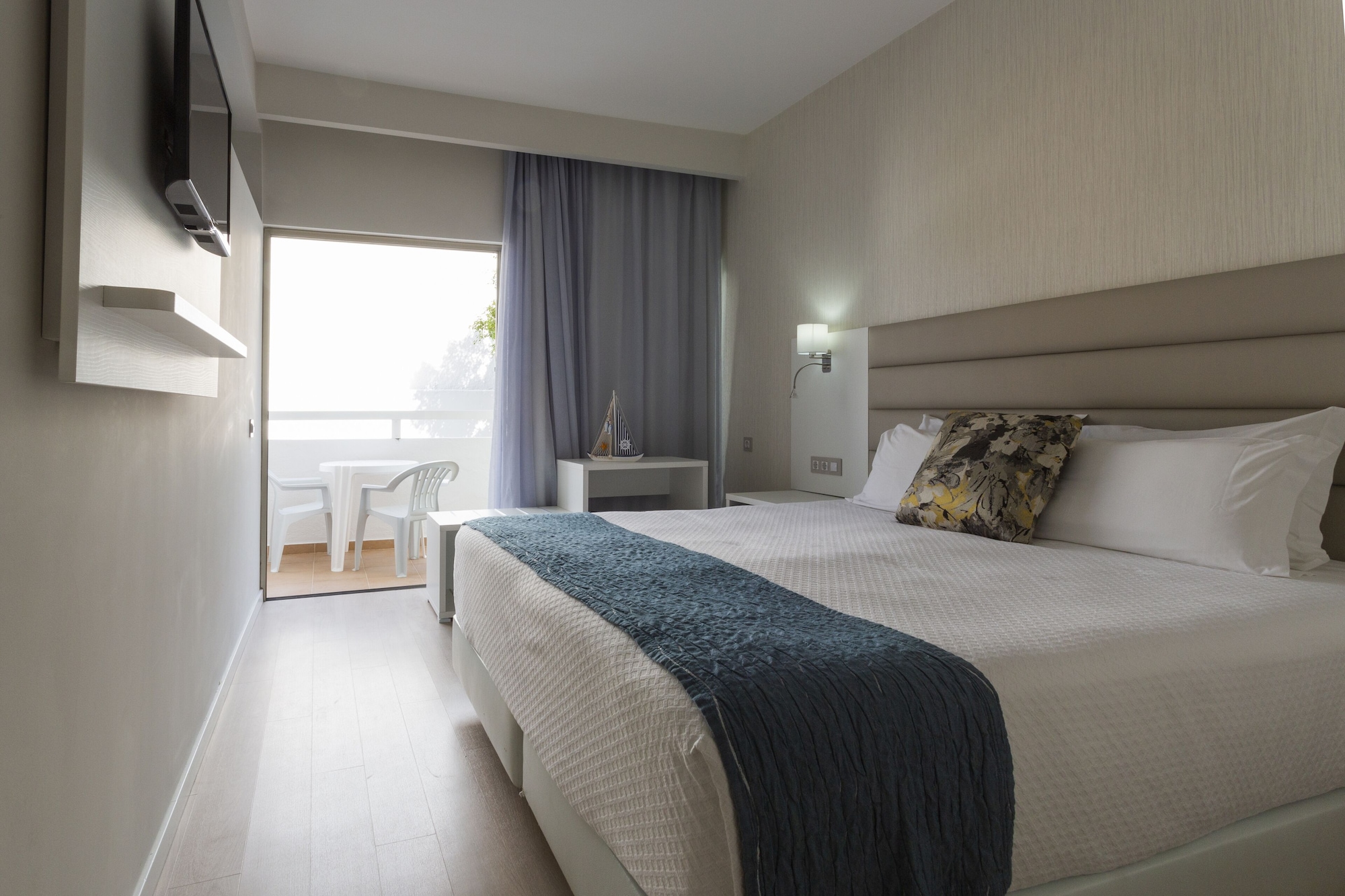 STANDARD, TWIN BEDS