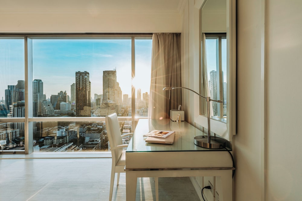 Pullman Bangkok Hotel G 44/75