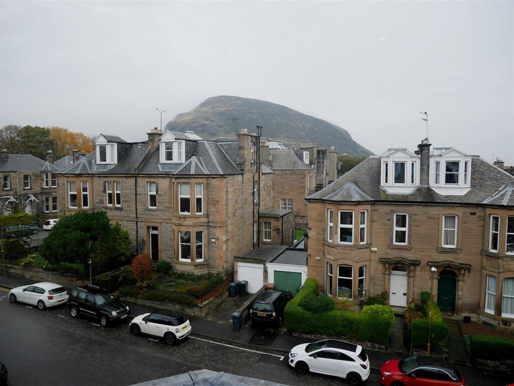 Hotel Ceilidh-Donia - Townhouse Hotel 55/68