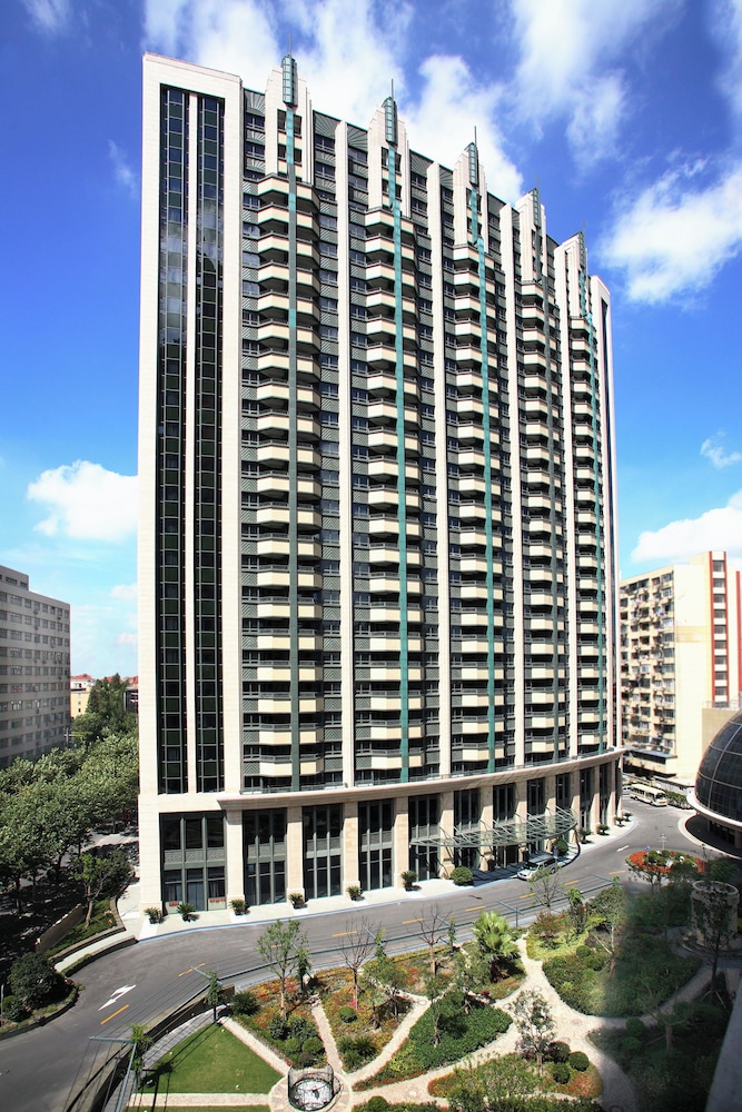 Grand Mercure Shanghai Hongqiao in SHANGHAI