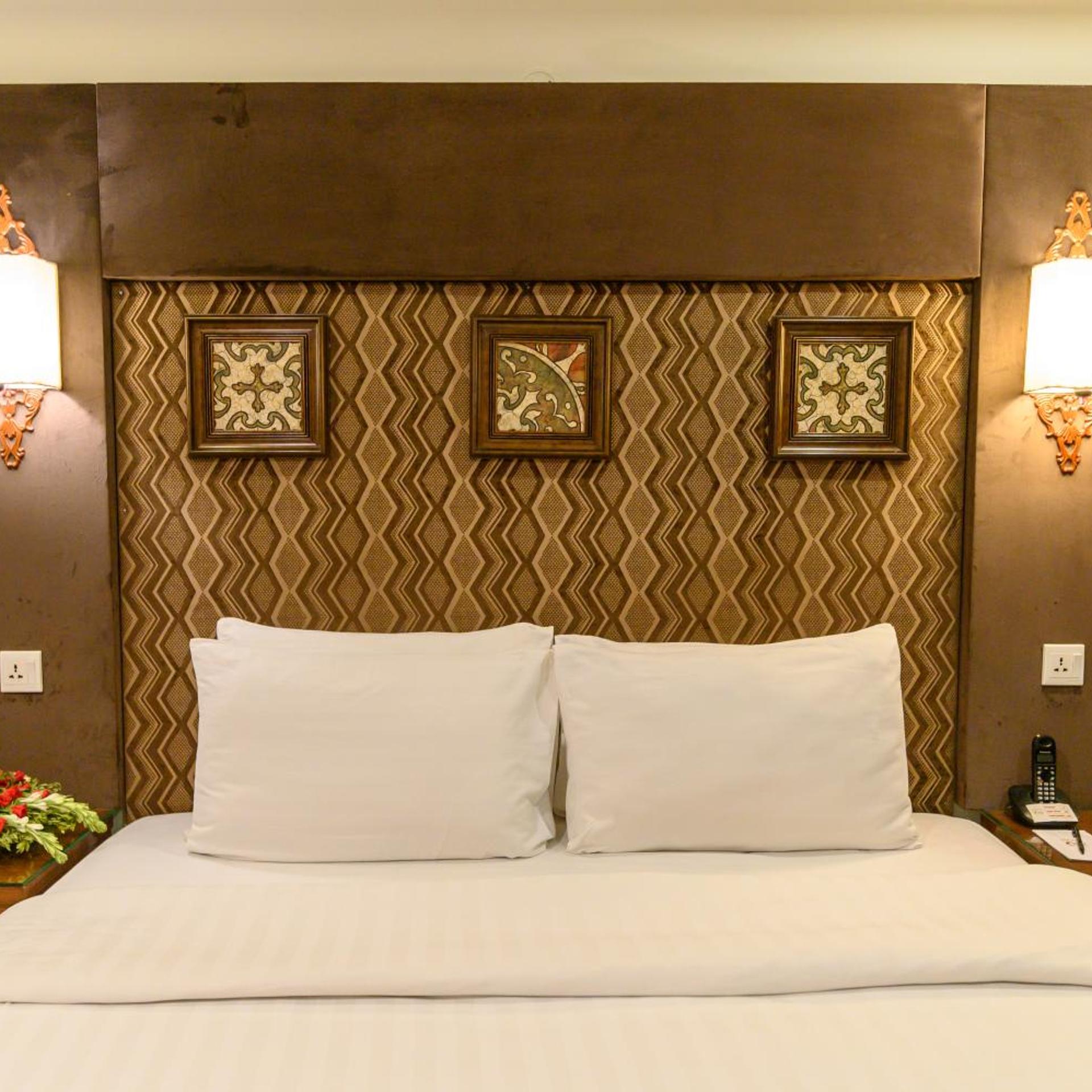 Hotel One Jinnah 11/41