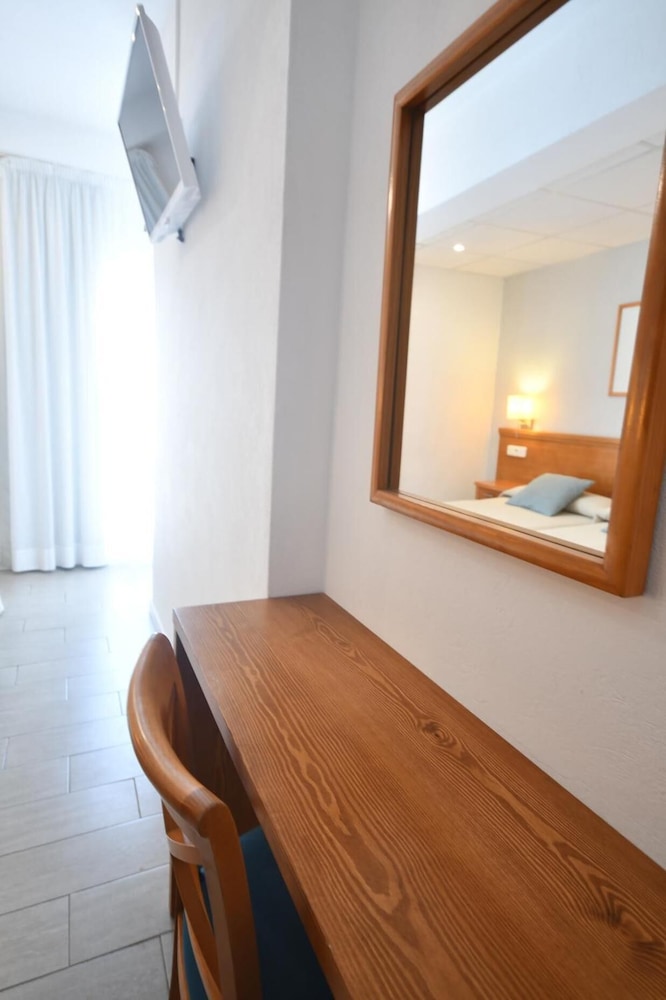 Hostal Mallorca 29/46