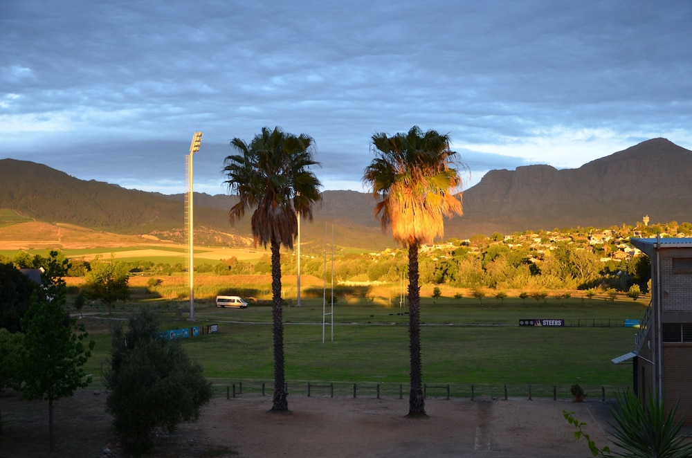 Sauvignon Country Lodge 27/38