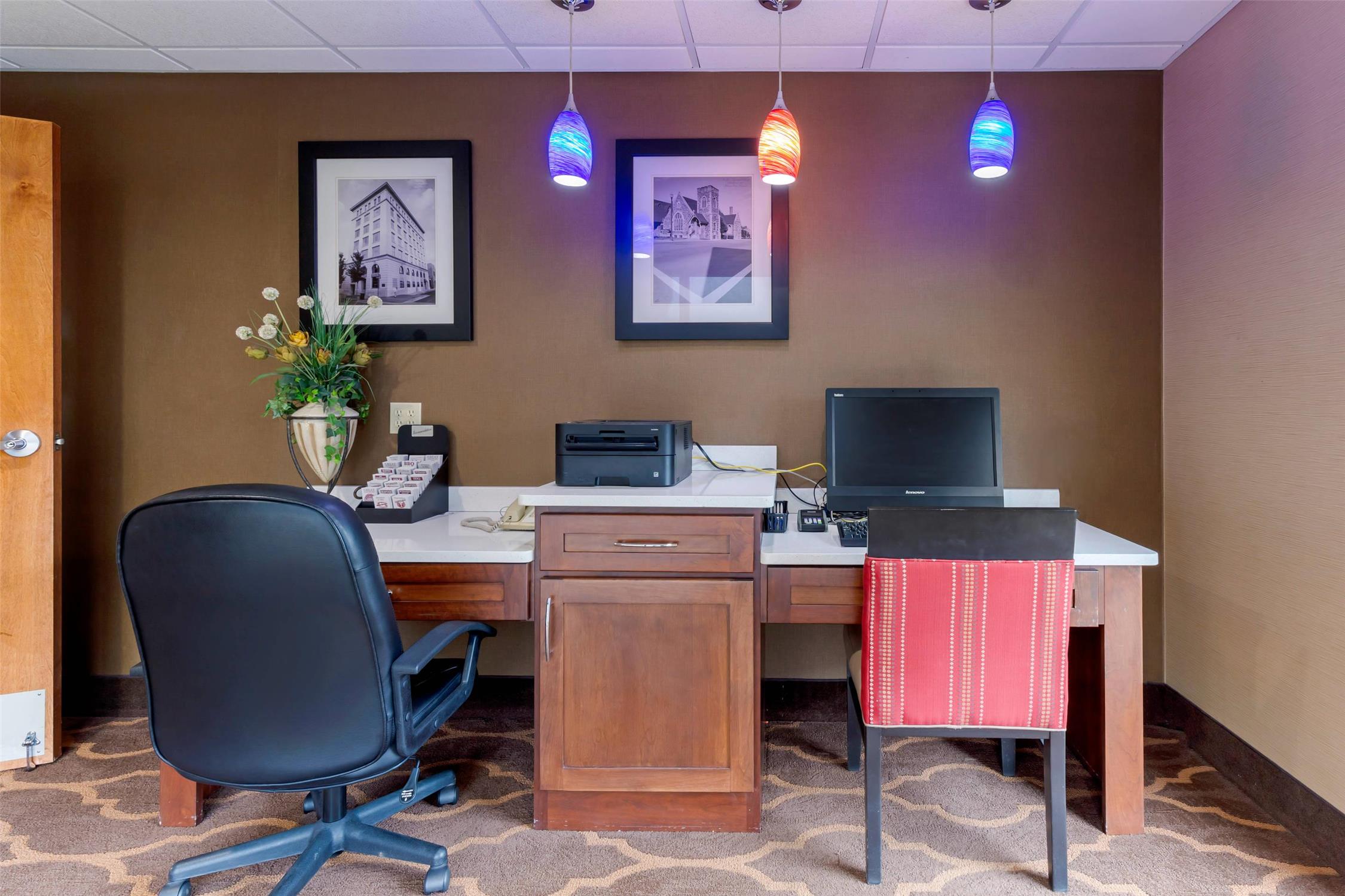 Comfort Suites Johnson City Near University 30/36