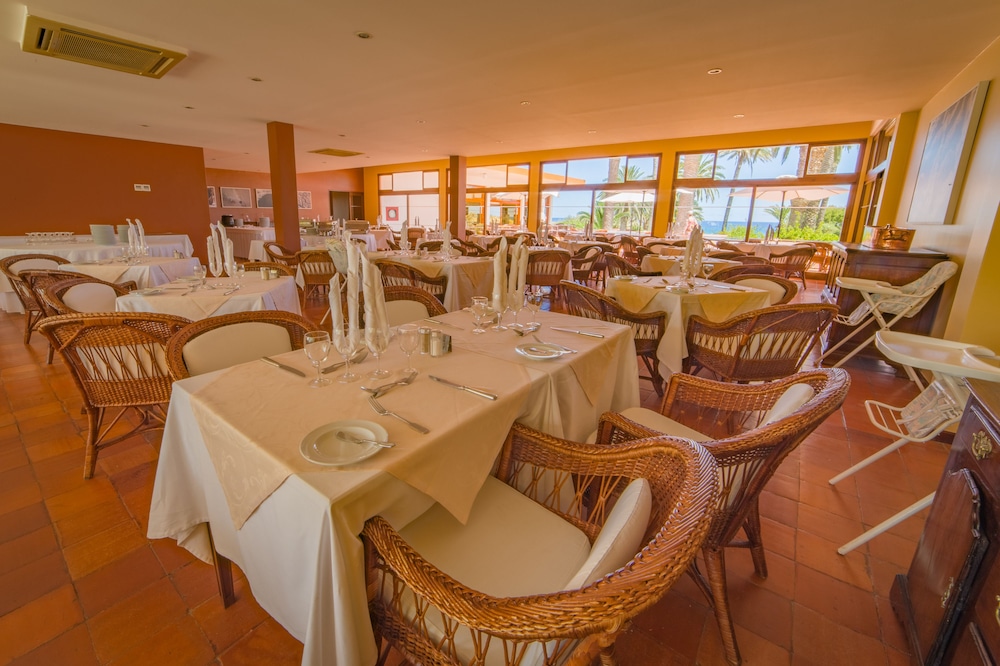 Porto Santo Hotel And Spa 33/52