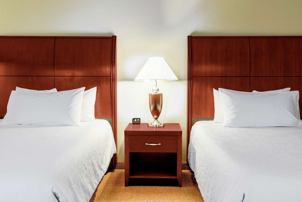 Hilton Garden Inn Independence 8/57