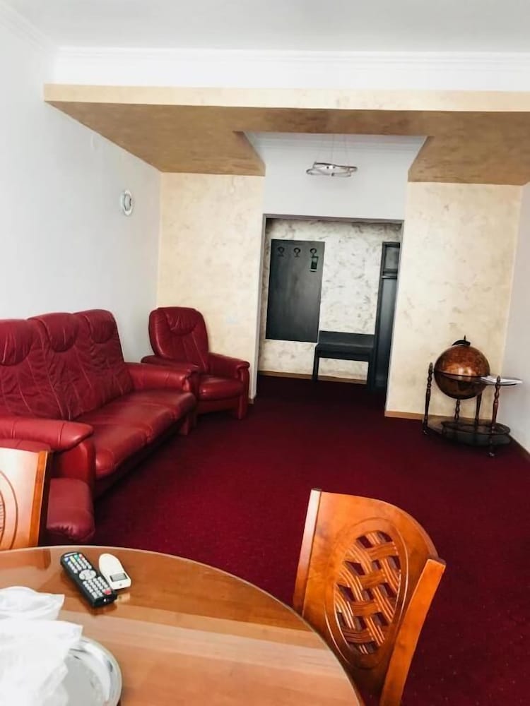 Bulevard Prestige Hotel 25/45